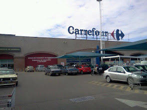 Carrefour Maxi Godoy Cruz Av. San Martin 169