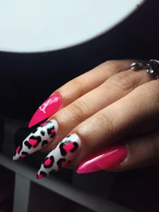 Nery-nails-STUDIO