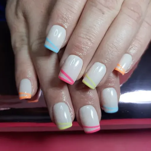 Romy Nails