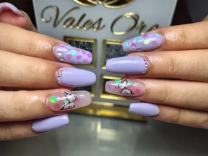 Uñas Vales Oro