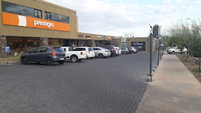 paseo de compras lomas plaza comercial