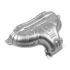 Deflector térmico de aluminio moldeado para protección de múltiple de escape sobre fondo blanco listo para comprar online en Mendoza
